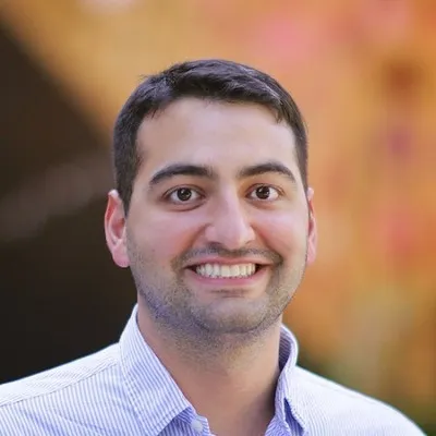 Headshot of Soroush Khodaii