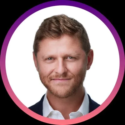 Headshot of Stefan Kende
