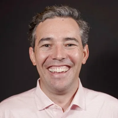 Headshot of Pat Morrell