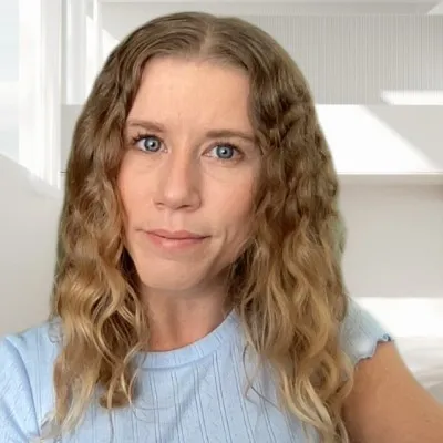 Headshot of Kara Moran