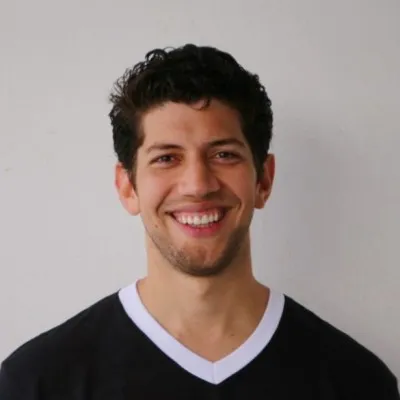 Headshot of Mario Malave