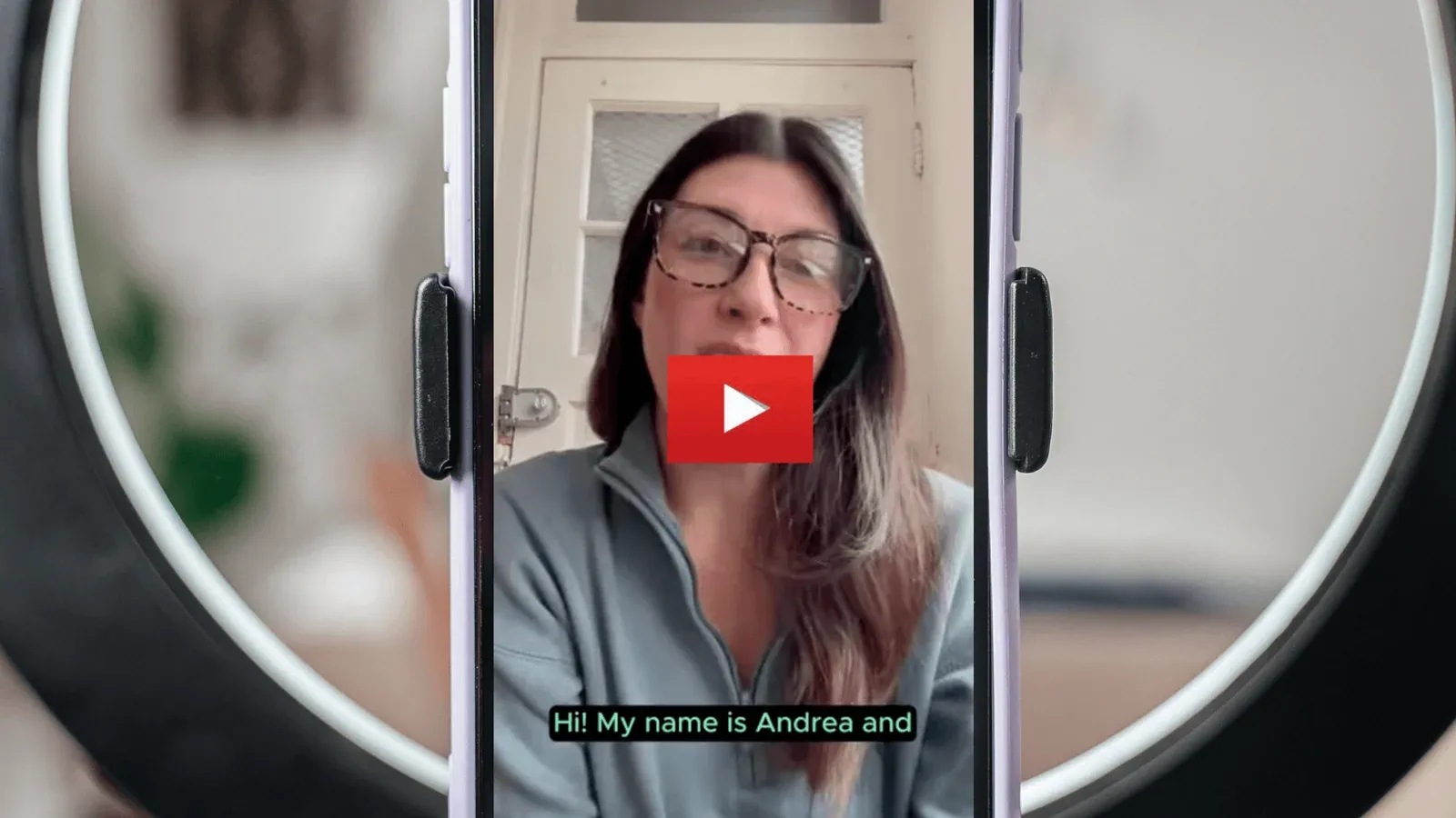 Andrea, Recruiter