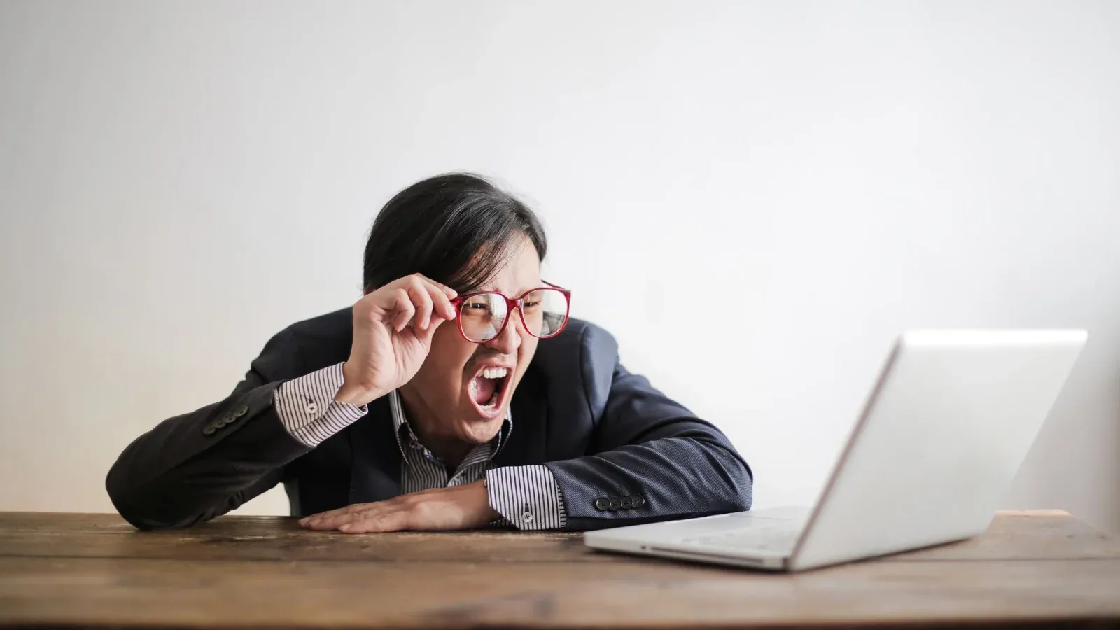 What mistakes do startup founders make when hiring?